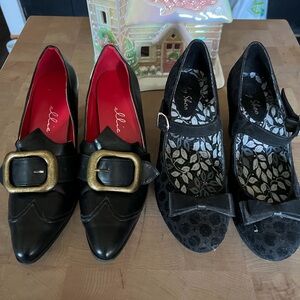 Ellie Black Heels with Gold Buckle Accent Shoes 
Size 9